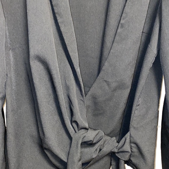 A New Day Small Black Blouse - Picture 5 of 13